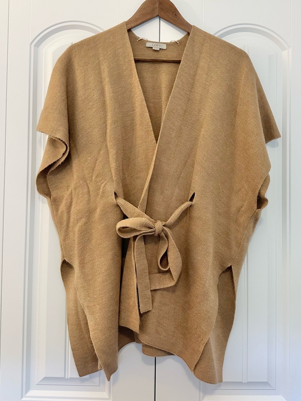 ✨ LOFT Camel Tie-Front Knit Cardigan Size XS/S ✨